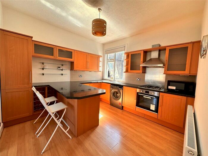 2 Bedroom Flat To Rent In Musgrove Road, London, SE14