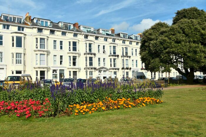 2 Bedroom Flat To Rent In Solent Apartments Silver Sub, - South Parade, Southsea, Hampshire, PO5