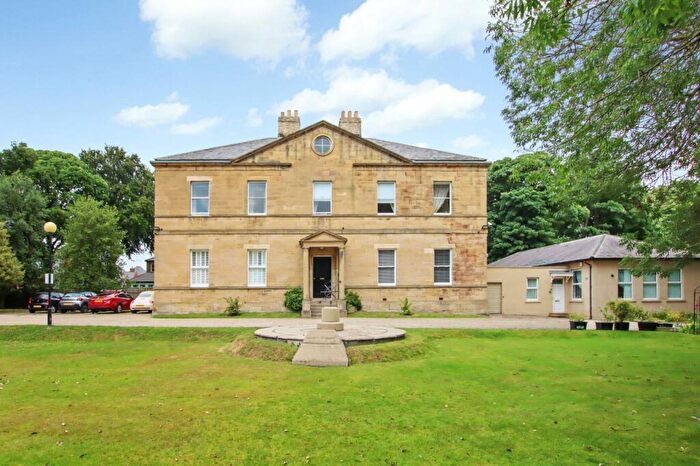 2 Bedroom Flat To Rent In Usworth Hall, Washington, Tyne And Wear, NE37