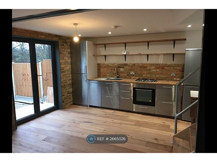 2 Bedroom Flat To Rent In Fairthorn Road, London, SE7
