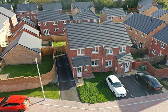 3 Bedroom Semi-Detached House For Sale In Woodfieldside Road, Gellihaf, NP12
