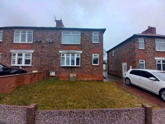 3 Bedroom Semi-Detached House To Rent In Partridge Terrace, Wingate, TS28