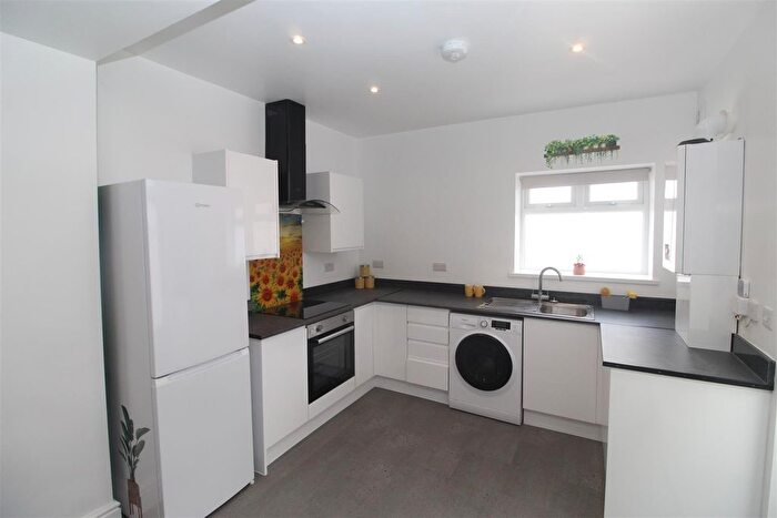 2 Bedroom Flat To Rent In Whitchurch Road, Heath, Cardiff, CF14
