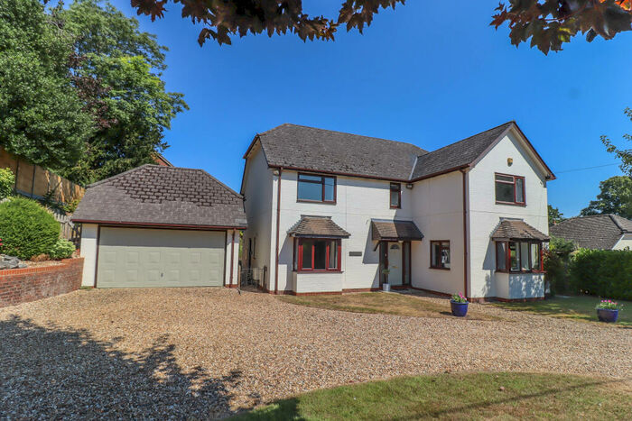 5 Bedroom Detached House For Sale In Abbotts Ann, Andover, Hampshire, SP11