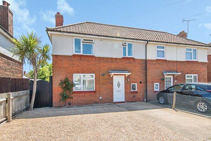 2 Bedroom Semi Detached House For Sale In Scott Road, Ipswich, IP3