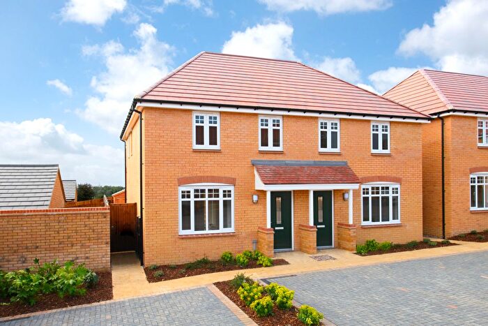 3 Bedroom Property To Rent In Sparrow Close, Wixams, Bedford, MK42