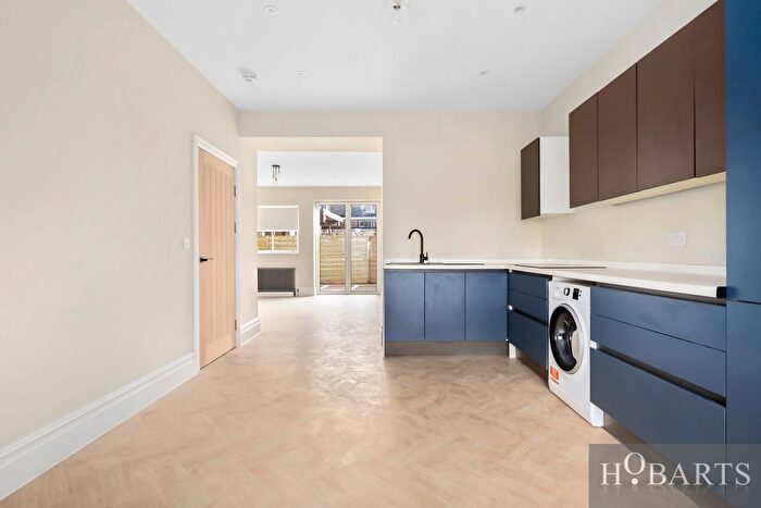 3 Bedroom Semi-Detached House For Sale In Stuart Crescent, N22