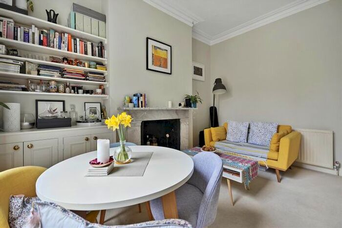 2 Bedroom Flat To Rent In Agate Road, Brackenbury, London, W6