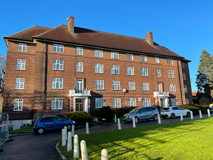 2 Bedroom Apartment To Rent In Kings Drive, Wembley, HA9