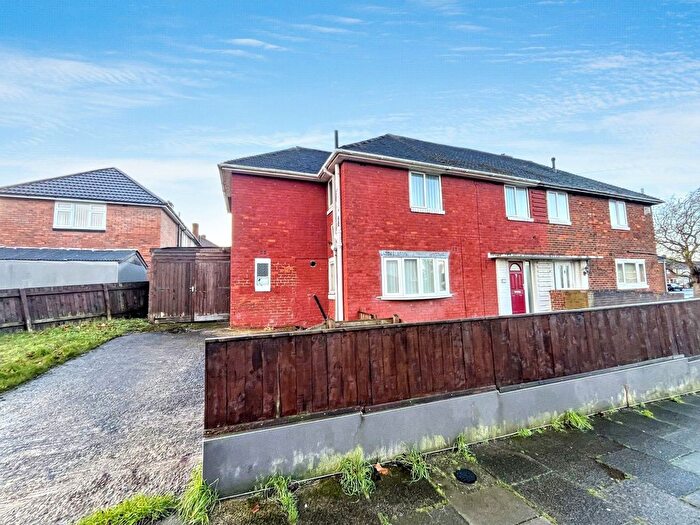 4 Bedroom Semi Detached House For Sale In Greenhow Road, Middlesbrough, TS3
