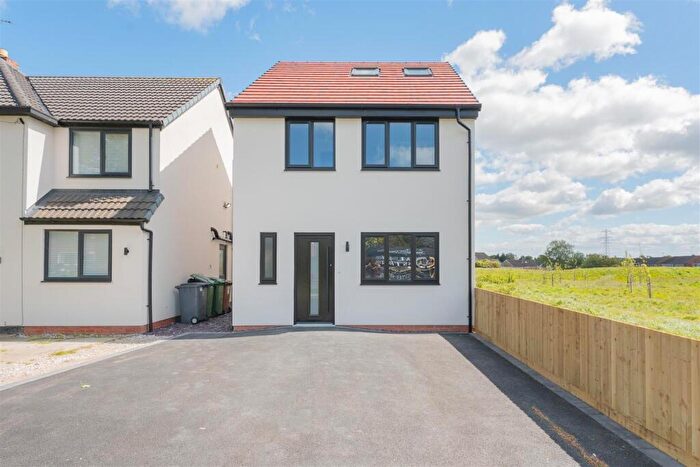 4 Bedroom Detached House For Sale In Heygarth Road, Eastham, Wirral, CH62