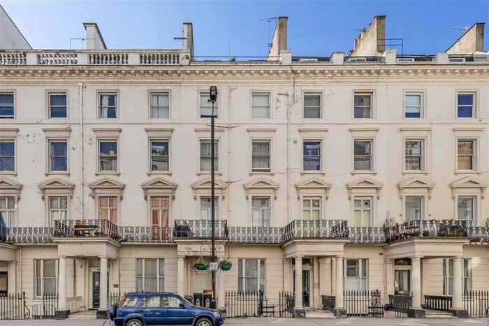 1 Bedroom Flat To Rent In Gloucester Terrace, London, W2