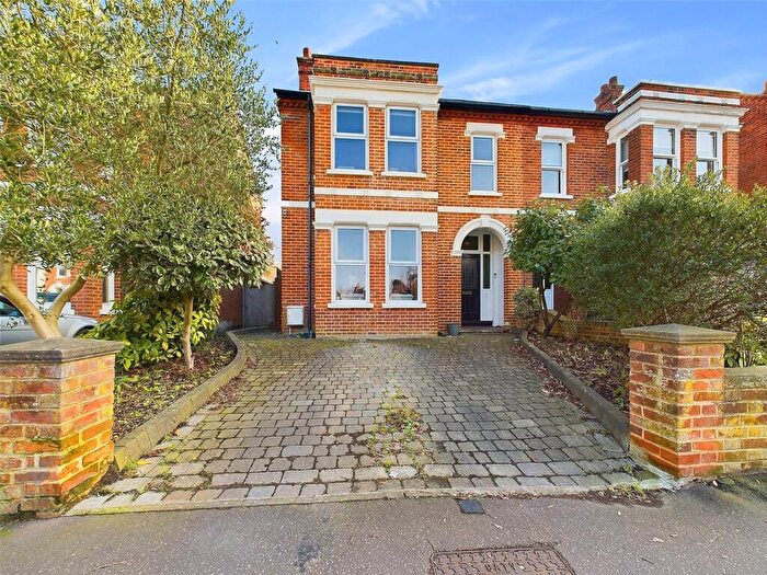 5 Bedroom Semi-Detached House For Sale In Maldon Road, Colchester, Essex, CO3