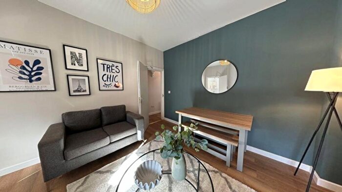 4 Bedroom House To Rent In Harrington Drive, Nottingham, NG7