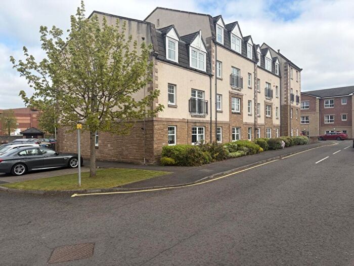 2 Bedroom House To Rent In Rosslyn Court, Perth, PH2