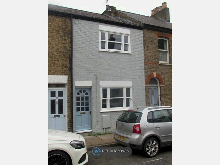 2 Bedroom Terraced House To Rent In Searle Street, Cambridge, CB4