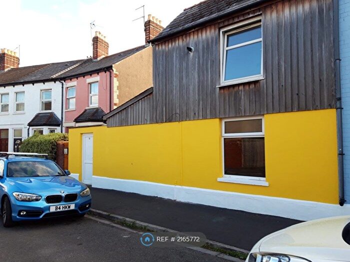 1 Bedroom End Of Terrace House To Rent In Mansfield Street, Cardiff, CF11