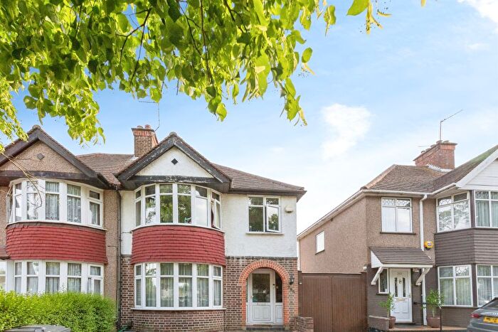 3 Bedroom Semi Detached House For Sale In Whitton Avenue East, Greenford, UB6