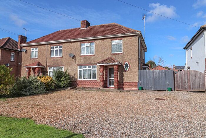 3 Bedroom Semi-Detached House For Sale In Lynn Road, Terrington St. Clement, King's Lynn, Norfolk, PE34
