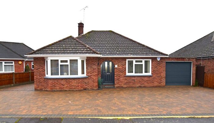2 Bedroom Detached Bungalow For Sale In Bramley Close, Colchester, CO3