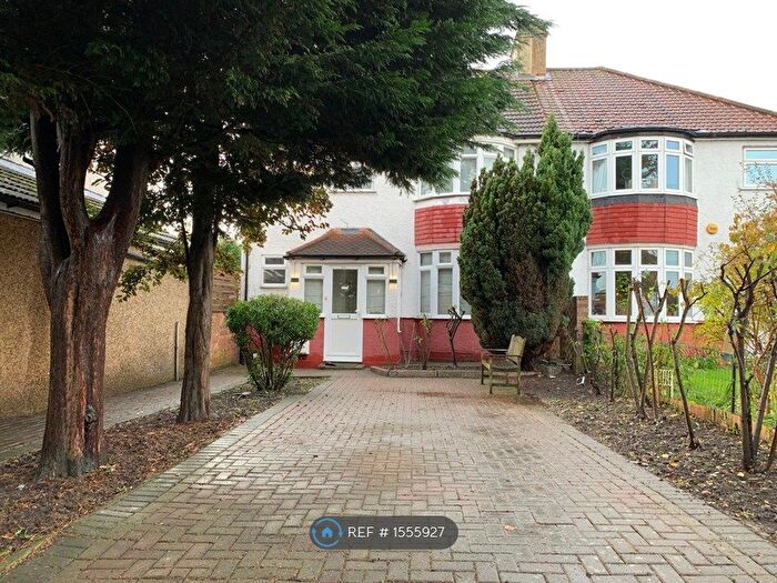 3 Bedroom Semi-Detached House To Rent In Marlborough Lane, London, SE7