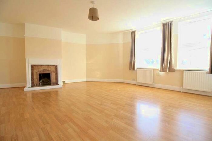 2 Bedroom Flat To Rent In Field End Road, Eastcote, HA5