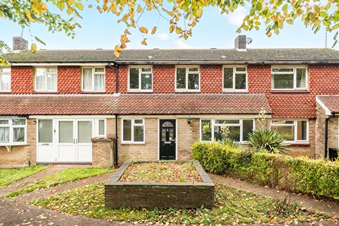 3 Bedroom Terraced House For Sale In Long Walk, Epsom, KT18
