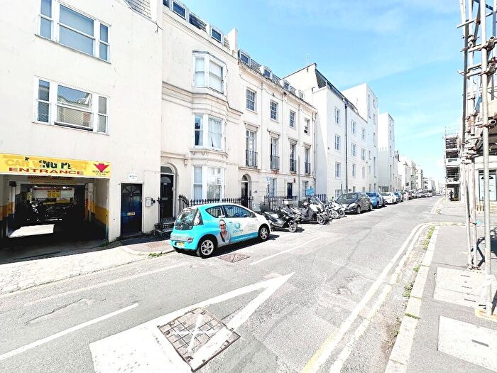 Studio To Rent In Sillwood Street, BN1