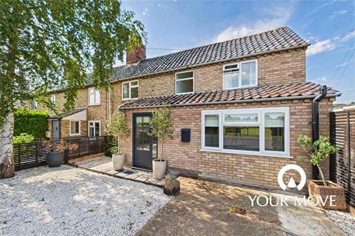 3 Bedroom End Of Terrace House For Sale In Loddon Road, Ditchingham, Bungay, Norfolk, NR35