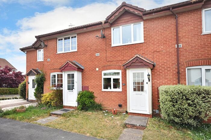 2 Bedroom Terraced House For Sale In Smallfield, Surrey, RH6