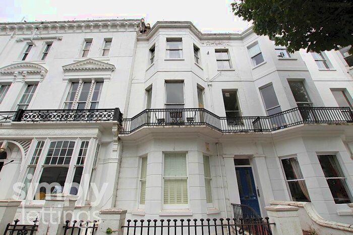 Flat To Rent In Compton Avenue, Brighton, BN1