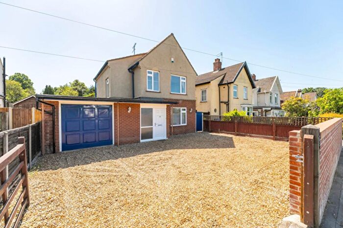3 Bedroom Detached House For Sale In Dereham Road, Norwich, NR5