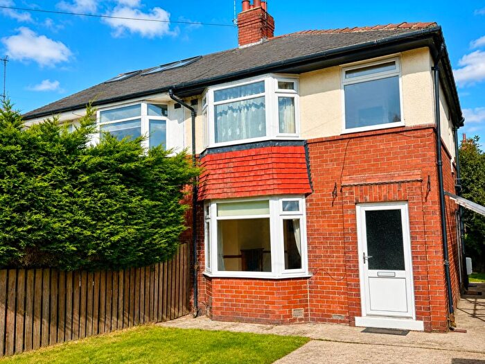 3 Bedroom Semi Detached House To Rent In Harlow Park Road, Harrogate, HG2