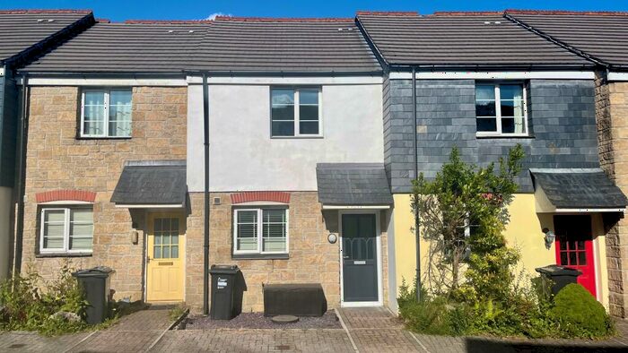 2 Bedroom House To Rent In Penwithick, PL26
