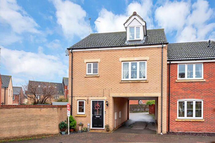 2 Bedroom Semi-Detached House For Sale In Stroud Close, Bourne, PE10