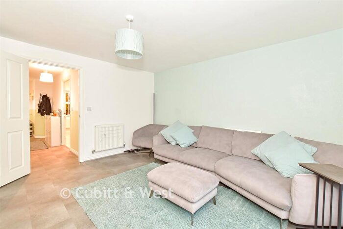 3 Bedroom Terraced House For Sale In Old College Walk, Portsmouth, Hampshire, PO6