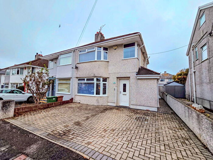 3 Bedroom Semi Detached House For Sale In Reigate Road, Plymstock, PL9