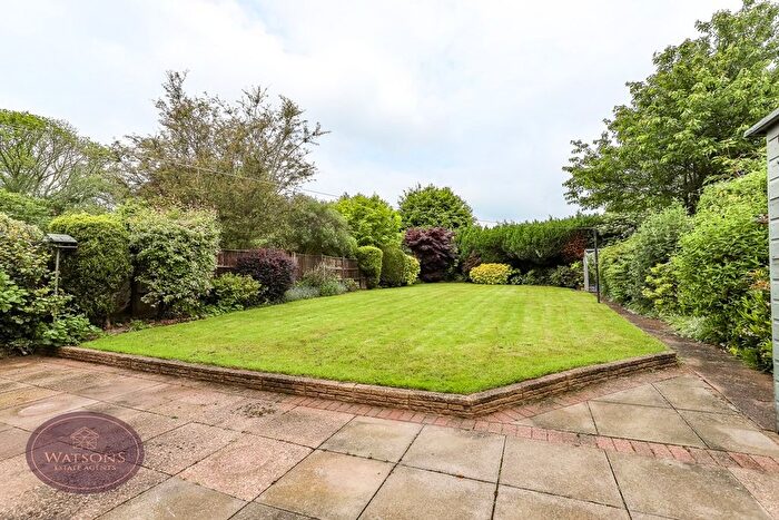 2 Bedroom Detached House For Sale In Horsendale Avenue, Nuthall, Nottingham, NG16