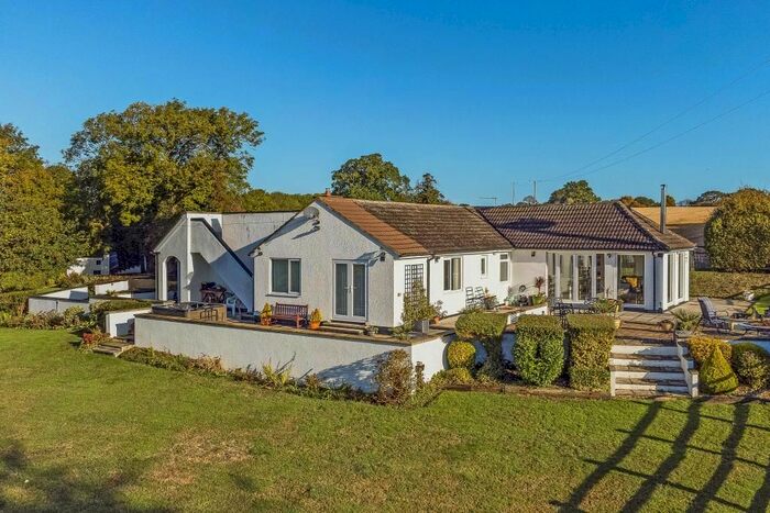 4 Bedroom Detached Bungalow For Sale In Cold Pool Lane, Badgeworth, Cheltenham, GL51