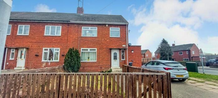3 Bedroom Semi-Detached House To Rent In Hall Lane Estate, Willington, Crook, DL15