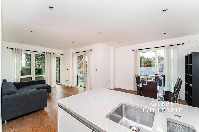 2 Bedroom Flat To Rent In Belgravia House Dickens Yard, Longfield Avenue, London, W5