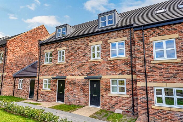 3 Bedroom Terraced House For Sale In The Paddocks, Sadberge, DL2