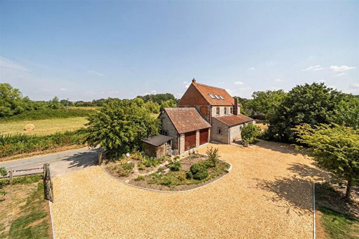 6 Bedroom Detached House For Sale In Church Lane, Long Load, Langport, TA10