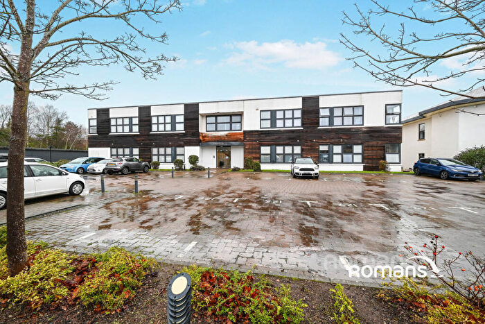 2 Bedroom Flat To Rent In Forth House, Brants Bridge, Bracknell, RG12