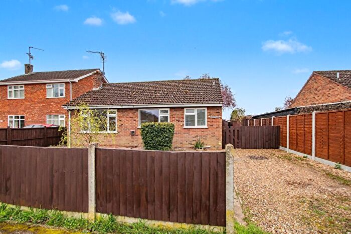 2 Bedroom Detached Bungalow For Sale In Low Road, Grimston, King's Lynn, Norfolk, PE32