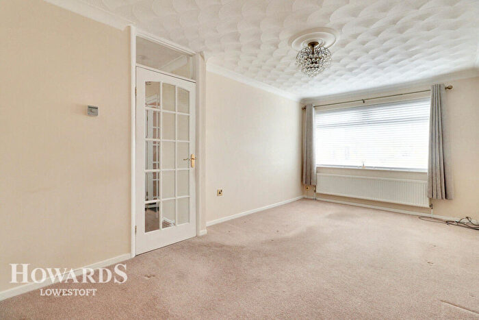 2 Bedroom Semi-Detached Bungalow For Sale In Brook Close, Carlton Colville, NR33