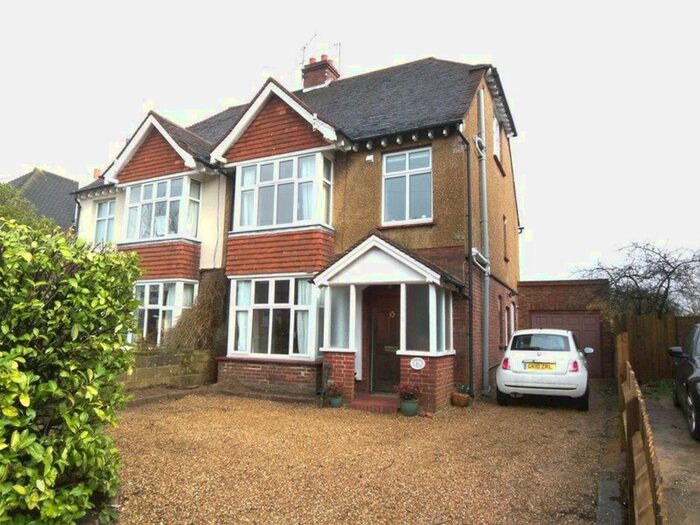 4 Bedroom Semi-Detached House To Rent In Quakers Hall Lane, Sevenoaks, TN13