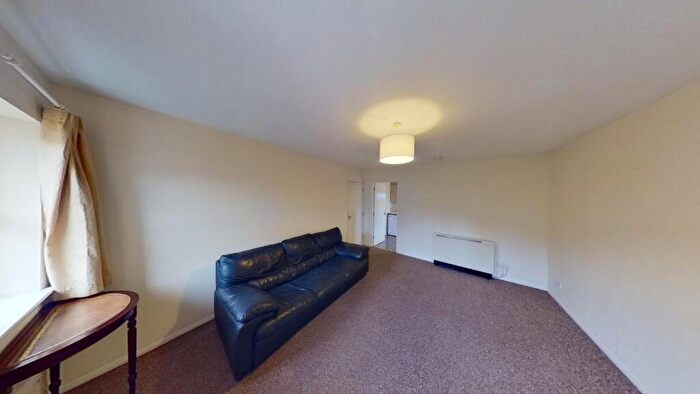 1 Bedroom Flat To Rent In Tytler Gardens, Edinburgh, EH8