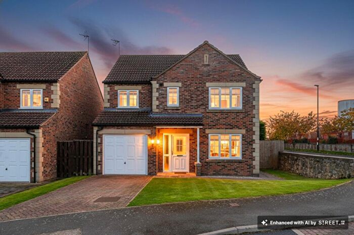 4 Bedroom Detached House For Sale In Riverside View, Tadcaster, LS24