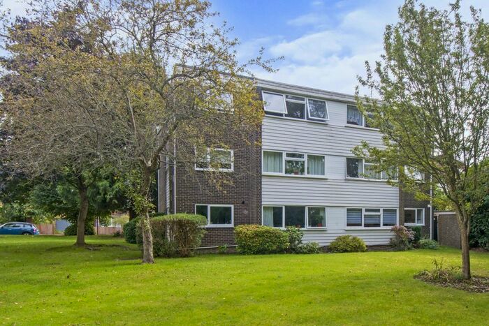 2 Bedroom Flat To Rent In Southampton, SO16